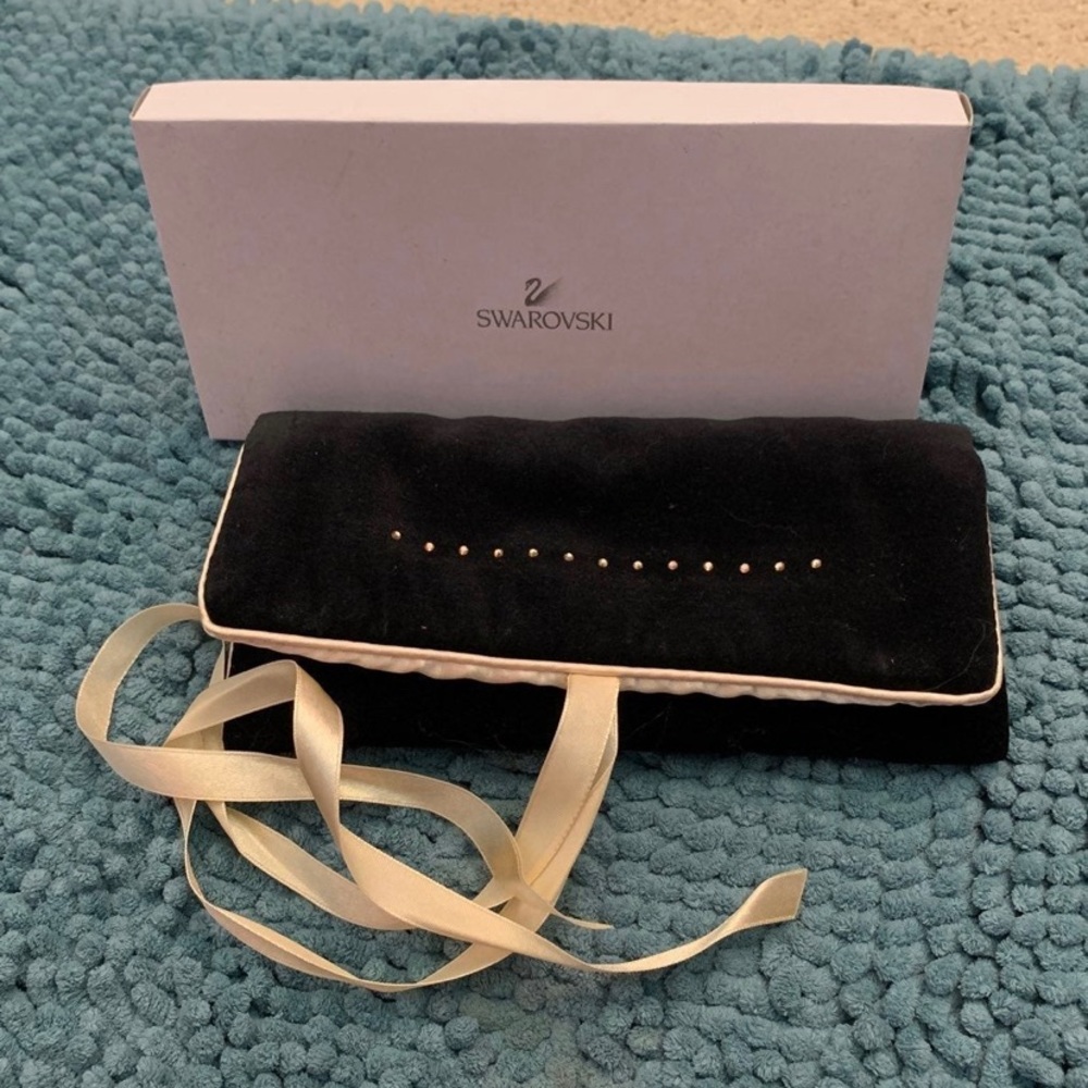 Swarovski travel sixed Jewelry Holder
